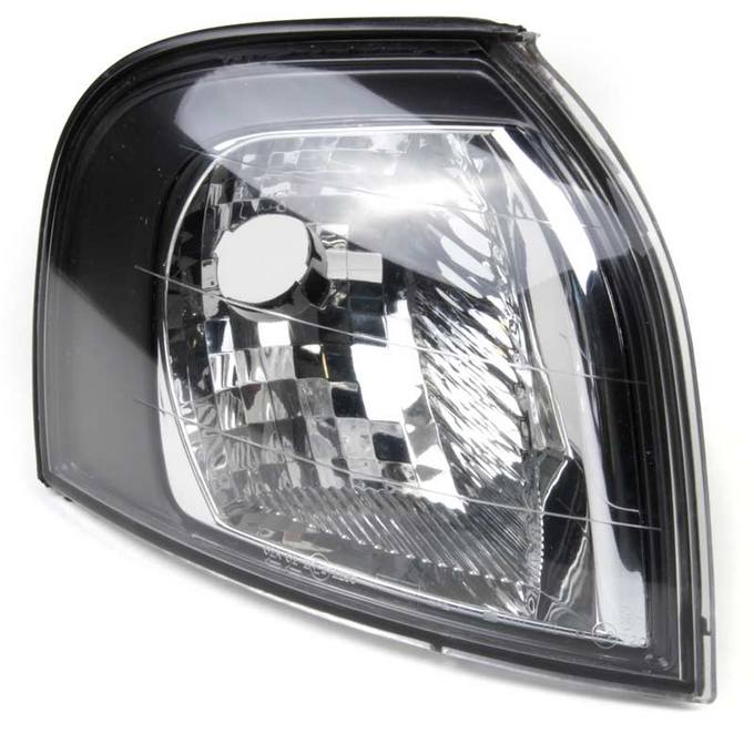 Volvo Corner Light - Passenger Side 8620677